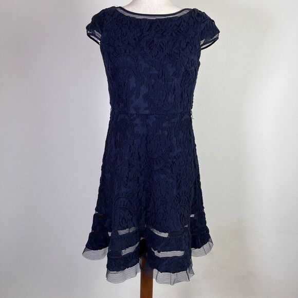 Adrianna Papell Fit and Flare Lace Dress Size 6P Blue Navy Cap Sleeve Formal - Picture 1 of 16